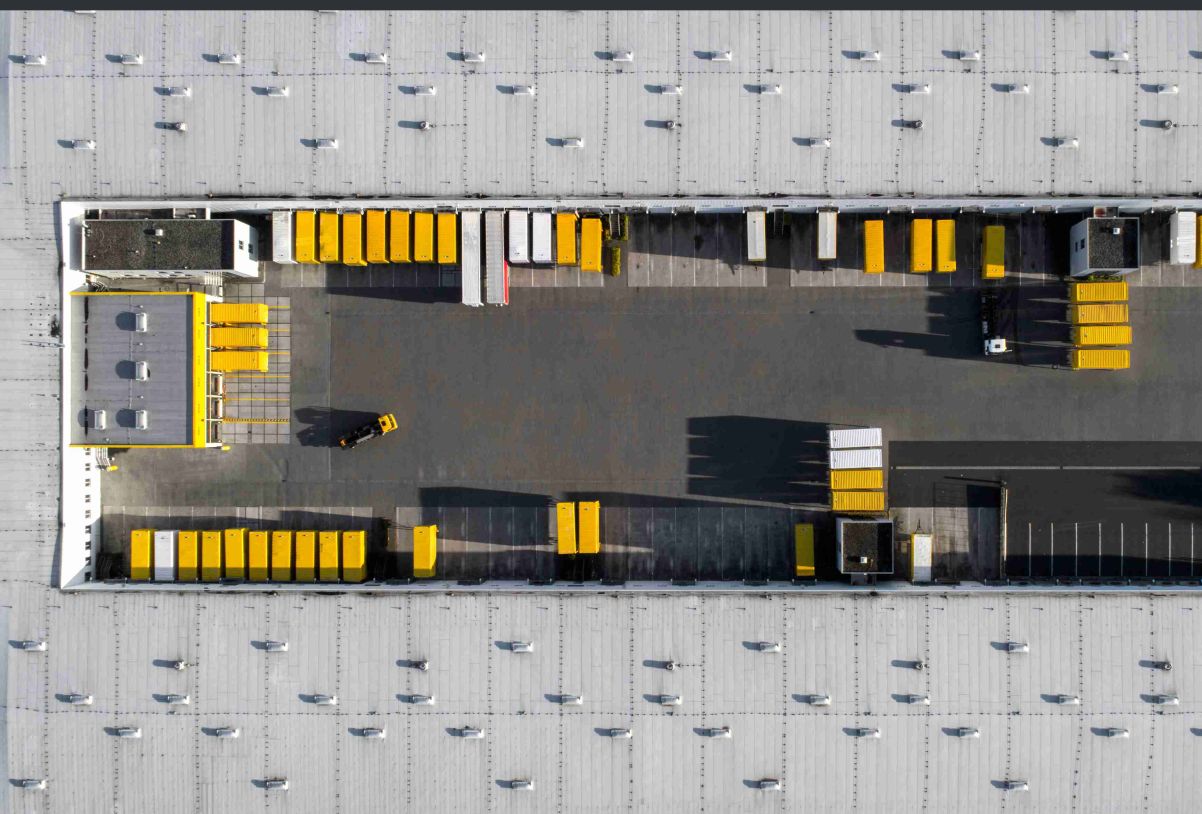 Freight truck terminal
